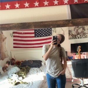 Meet your Posher, Alysa